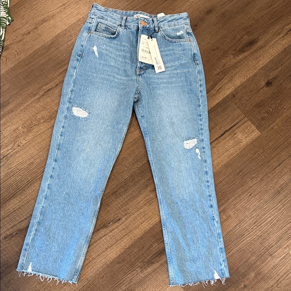NWT Zara high rise straight leg cropped rigid jean